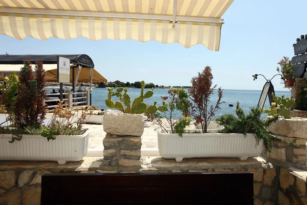 Lovely Apartment Es Umag 0*,