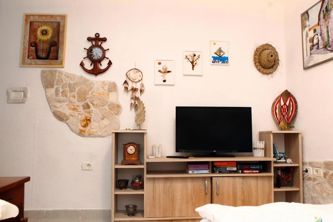 Lovely Apartment Es Umag